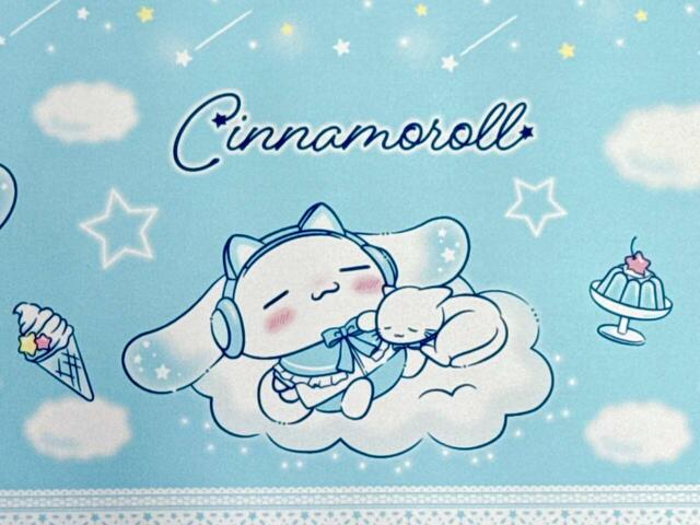 雲の上ですやすやタイムのシナモンとシロ太郎。かわいすぎる〜!