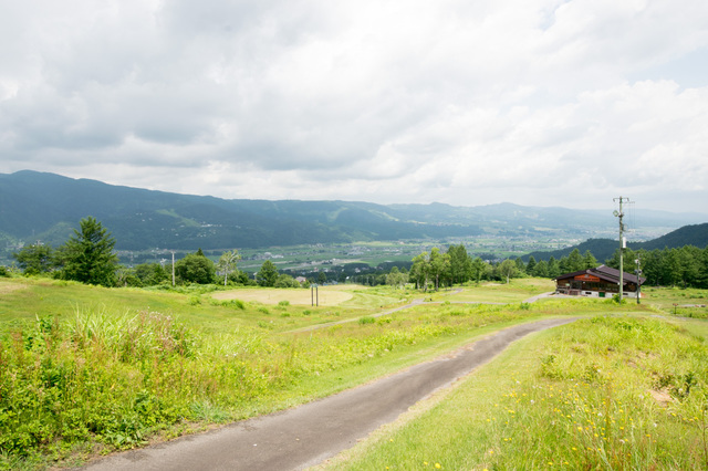 もっとも眺望がきくBエリア付近からの眺め｜舞子高原オートキャンプ場