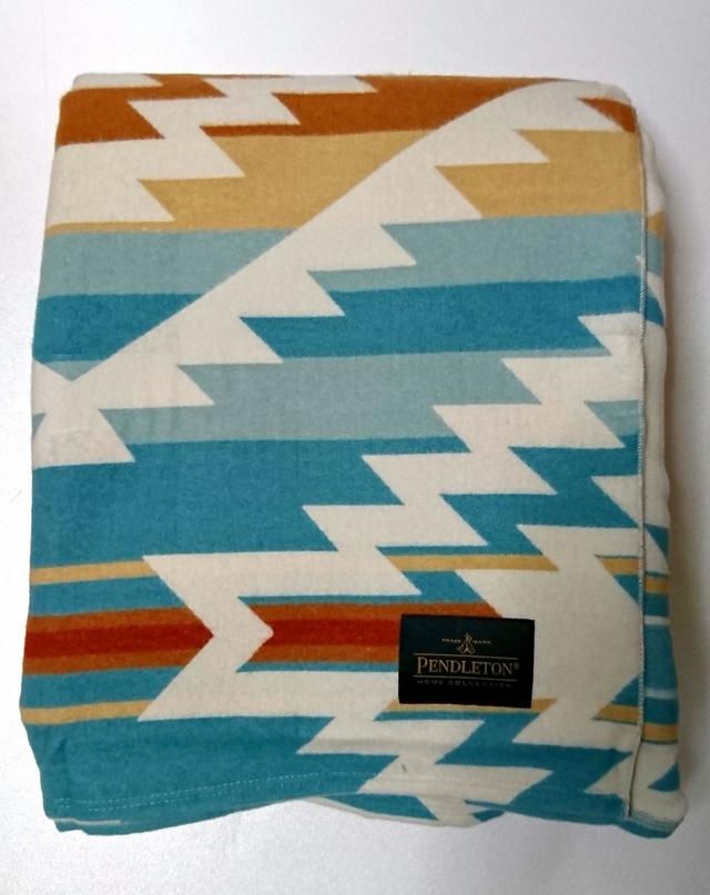 コストコ　PENDLETON ひざ掛け　1枚（127×177cm）　2798円