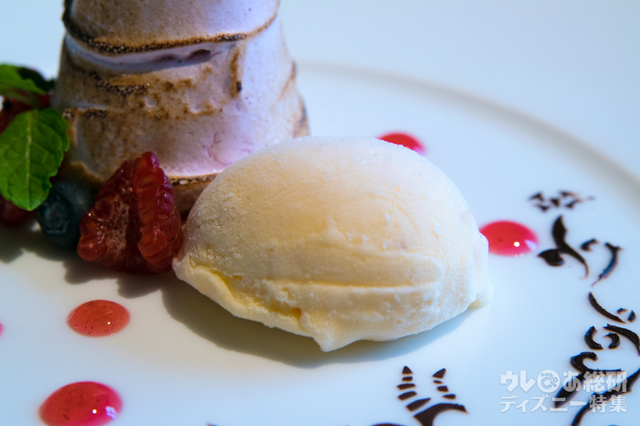 “ディズニー・ハロウィーン”ディナーコース 10,290円｜東京ディズニーシー・ホテルミラコスタ「オチェーアノ」