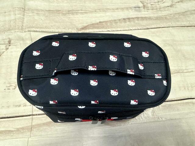 上部に持ち手付きで持ち運びがラクラク♪