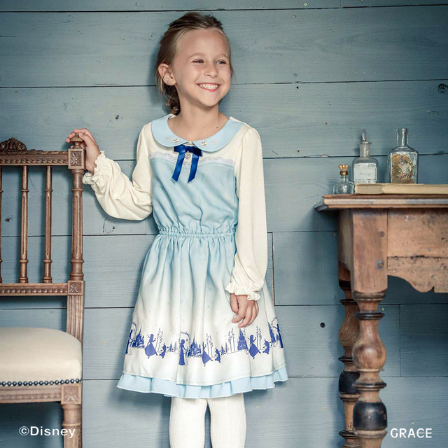 ＜アナと雪の女王＞ワンピース　￥5,900＋tax　パープル、サックス