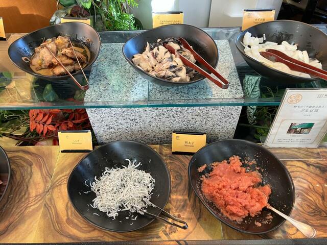 【カフェトスカ モーニングブッフェ】なす煮びたし・鶏むね肉・大根など和総菜も丁寧な味わい！家庭では出せないプロの味が嬉しい♪