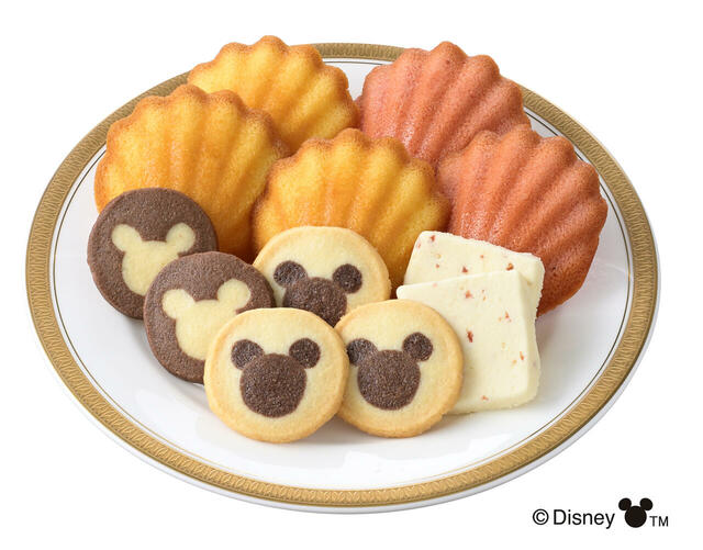 銀座コージーコーナー＜ディズニー＞新春スイーツバッグ（12個入） 1,080円