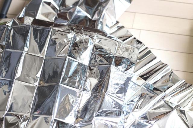 【ダイソー】緊急簡易ブランケット／100円