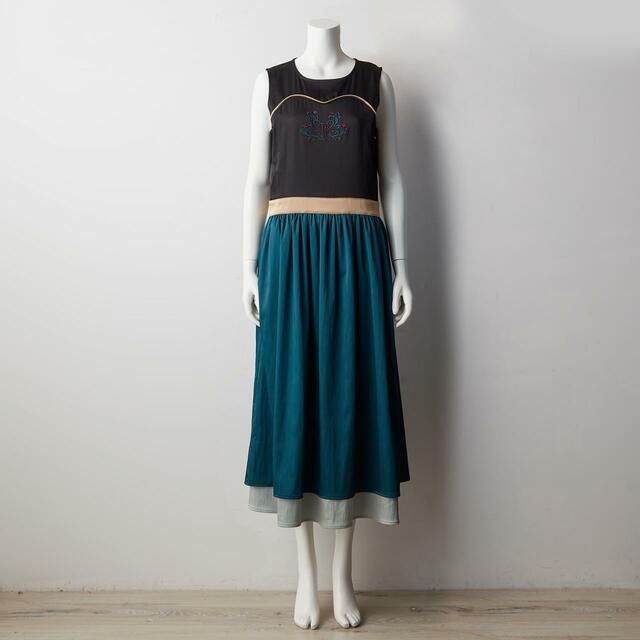 ドレスワンピース｜9,990円（税込）