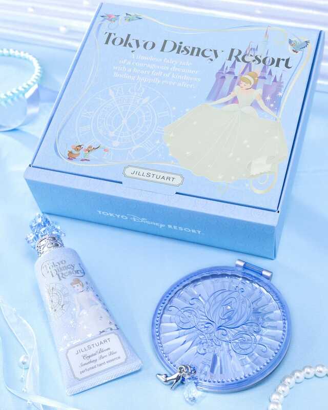 ギフトセット 9,000円|東京ディズニーリゾート「JILL STUART Beauty」コラボグッズ|販売店舗:東京ディズニーラン「ハリントンズ・ジュエリー&ウォッチ」、東京ディズニーシー「ベッラ・ミンニ・コレクション」|発売日:2026年11月19日(木)