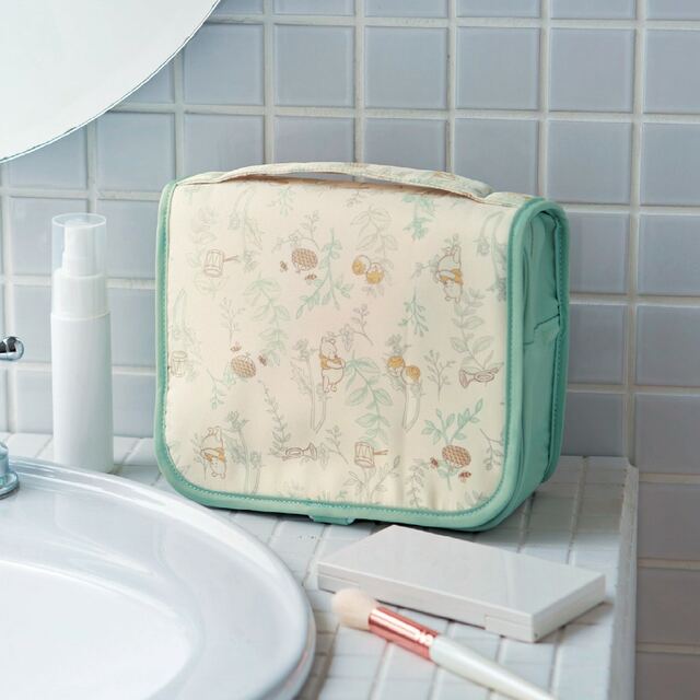 ハンギングポーチ「くまのプーさん」｜￥ 3,490 （税込）