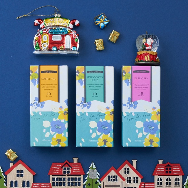 紅茶(ダージリン) ¥959、紅茶(アフタヌーンティーブレンド/アールグレイ) 各¥830