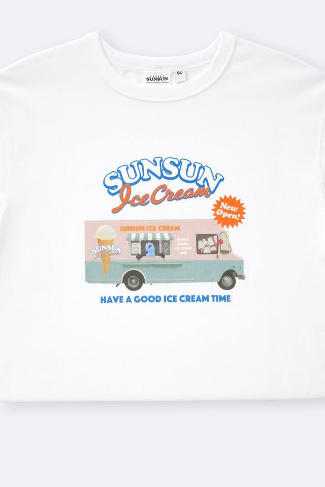 グラフィックT 1,490円|ユニクロUT「パペットスンスン」