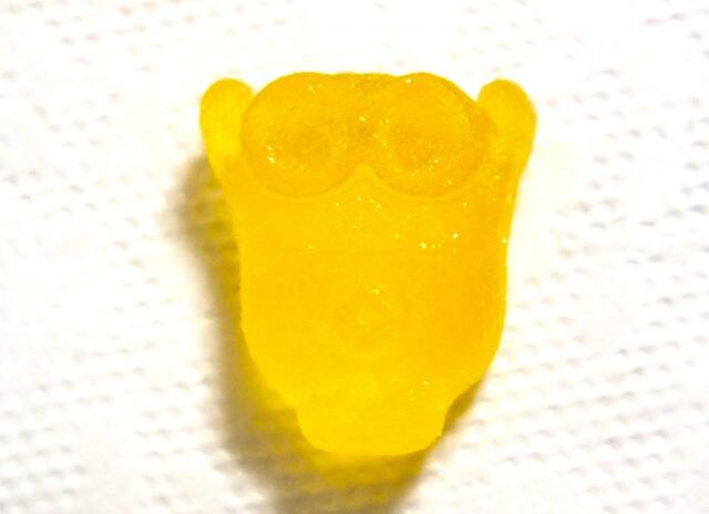 【カルディ ハロウィン コンフェクショナリー ジッパーバッグ ミニオン】グミ1個の大きさ：1.5ｘ2cm