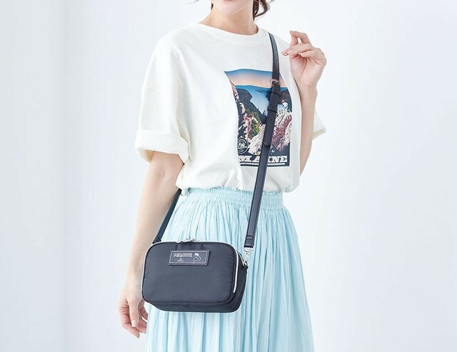 お財布機能付きポシェット「スヌーピー」¥ 6,490 (税込)