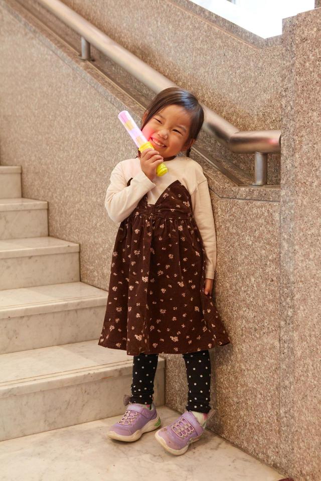 【しまじろうコンサート】「キラキラペンライト3,300円（税込）」は、公演の間中使って楽しめます