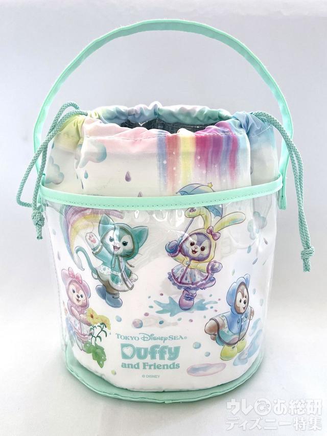 「ダッフィー&フレンズのビューティフル・レイニーデイズ」のスーベニアランチケース