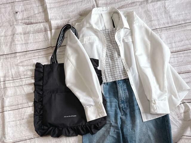 デニムを合わせたカジュアルコーデでもGood