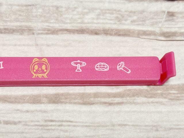 ロングタイプにはそれぞれのキャラを象徴するアイテムのイラストも！