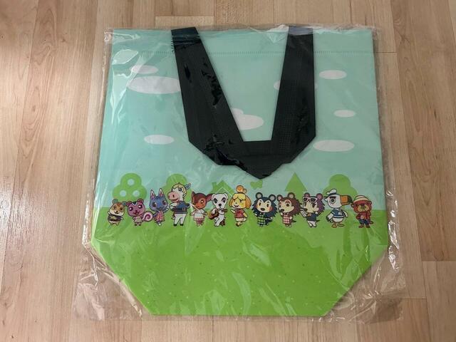 【ファミリーマート　『あつまれ　どうぶつの森』キャンペーン】しずえさんとあさみちゃん、きぬよちゃんにトタケケもいて、表も裏も楽しめます！