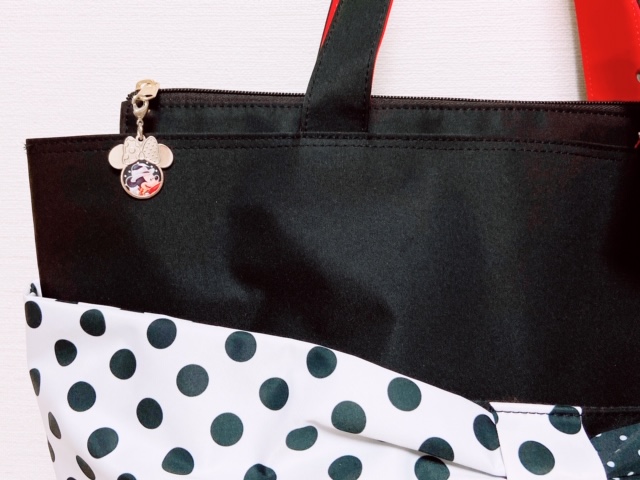 トートバッグ着用例