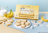 「ちいかわクッキーサンド バナナミルク味」<価格:12枚入 1,850円(税込)/18枚入 2,700円(税込)>【「ちいかわ」×「東京ばな奈」のポップアップショップが、東京ソラマチ(R)に期間限定オープン!最新作のクッキーサンドも登場!】