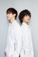 左から 甲斐翔真、黒羽麻璃央　撮影：渡邊明音