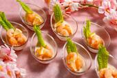 「海老とアボカドのレモンシーザー」<期間:2026年3月20日〜5月6日>【ビュッフェ、アフタヌーンティー、コース料理で“春の食体験”!ダブルツリーbyヒルトン京都駅で「春の味覚フェア」を開催!】