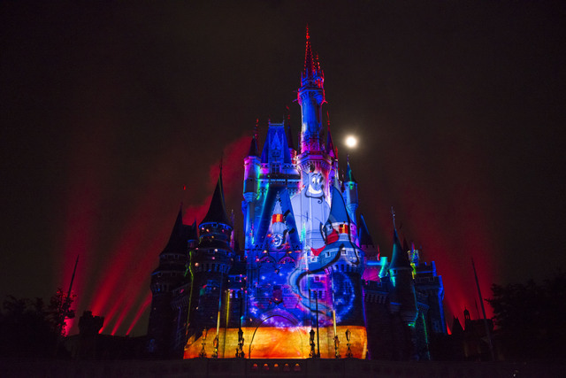 東京ディズニーランド「ワンス・アポン・ア・タイム」※2017年11月6日公演終了