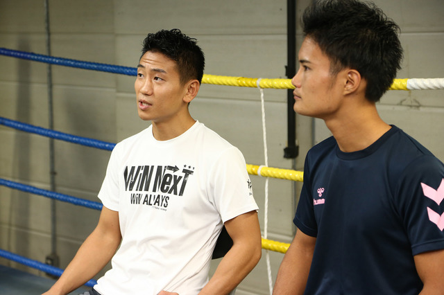 真剣にお話ししてくれる選手た突然BLのような質問を投げかけられる２人