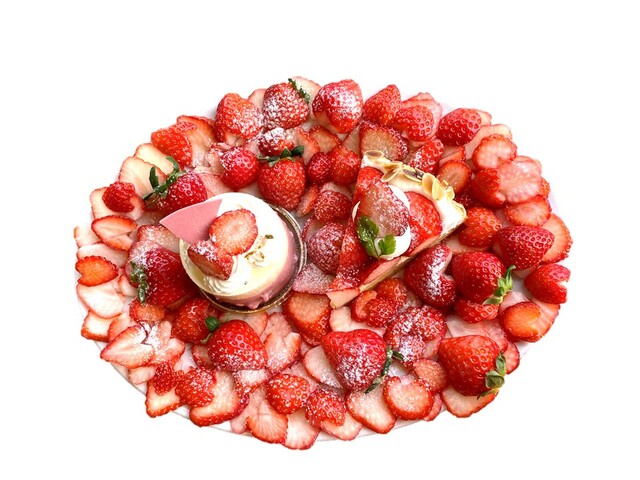 アニバーサリーいちごプレート