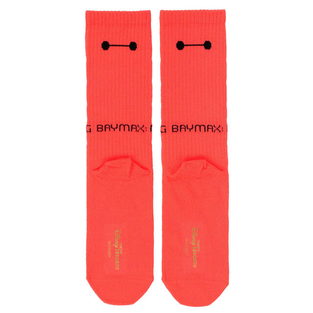 靴下 1,200円|東京ディズニーリゾート「サマー・クールオフat Tokyo Disney Resort」ベイマックスグッズ|販売店舗:東京ディズニーランド「グランドエンポーリアム」、東京ディズニーシー「エンポーリオ」|発売日:2025年7月1日(火)