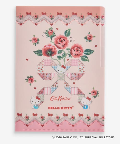 【Cath Kidston × Hello Kitty】クリアファイル Ivory 770円／リングノートと共通のデザインなので、セットで使うと可愛さも満足度もアップ
