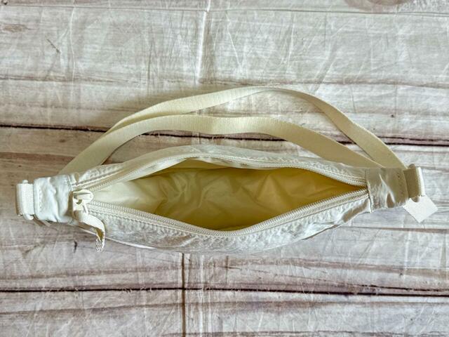 マチがしっかりあるので想像以上の収納力!