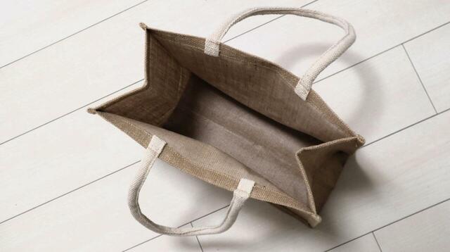 【無印良品 ジュートマイバッグ】A4タイプのサイズは縦31.5×横36×マチ19cmです