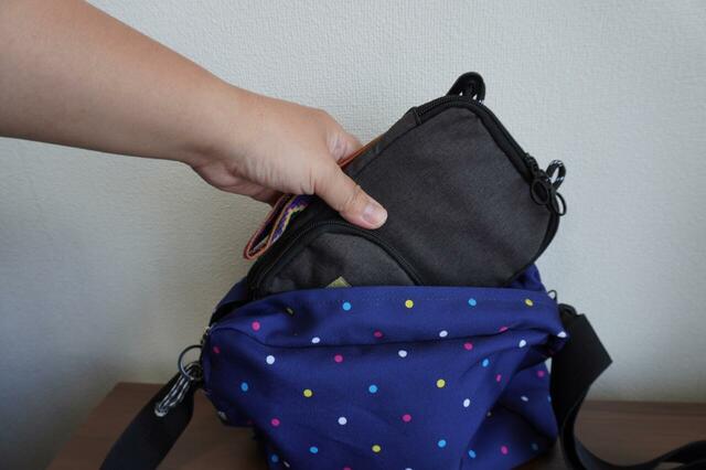 ショルダーストラップを外してポートとして使っても◎