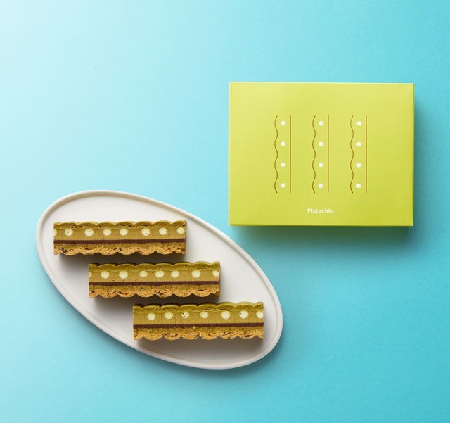 「RAU」Nami-Nami 3 本⼊ Pistachio／2,376 円