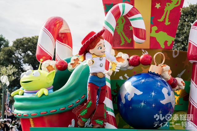 東京ディズニーランド「ディズニー・クリスマス・ ストーリーズ」 