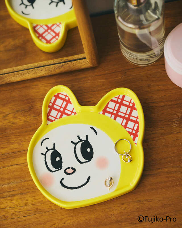 【ドラミちゃん×studio CLIP】「陶器アクセサリートレー」1,490円