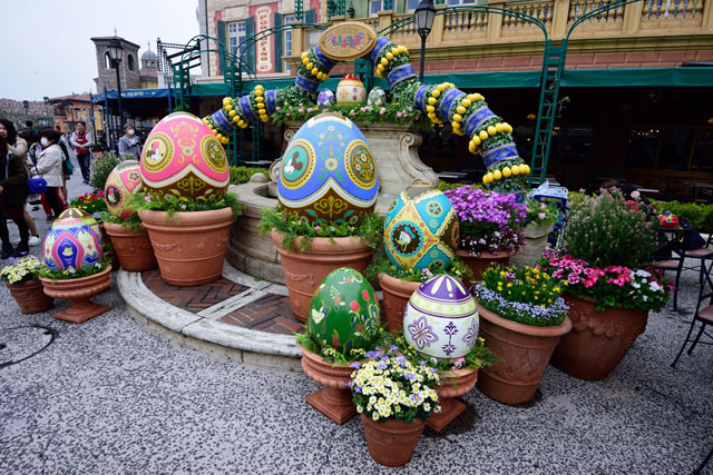 東京ディズニーシー「ディズニー・イースター2015」©Disney