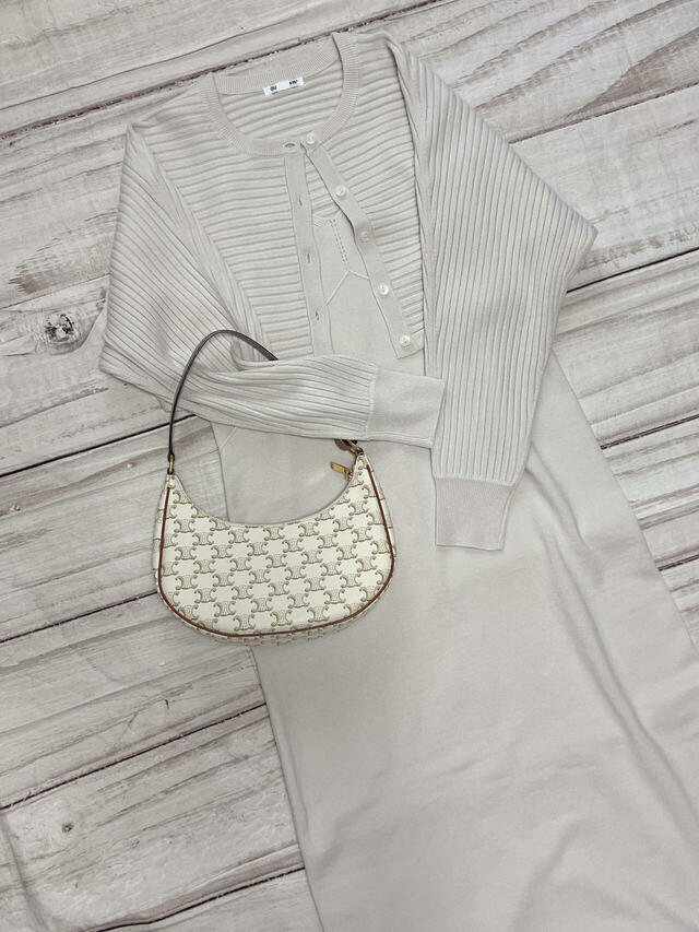 ミニバッグを合わせてお出かけスタイルに♪