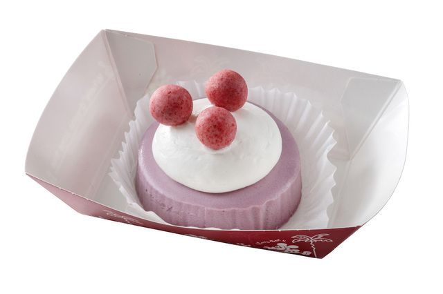 ブルーベリーチーズケーキ、スーベニアプレート付き 800円｜マンマ・ビスコッティーズ・ベーカリー｜東京ディズニーシー「ピクサー・プレイタイム」スペシャルメニュー