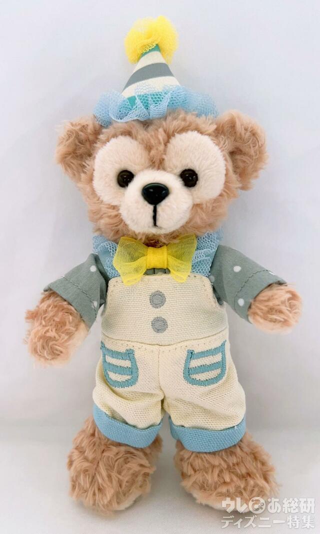 「ダッフィー&フレンズのフロム・オール・オブ・アス」ぬいぐるみバッジ