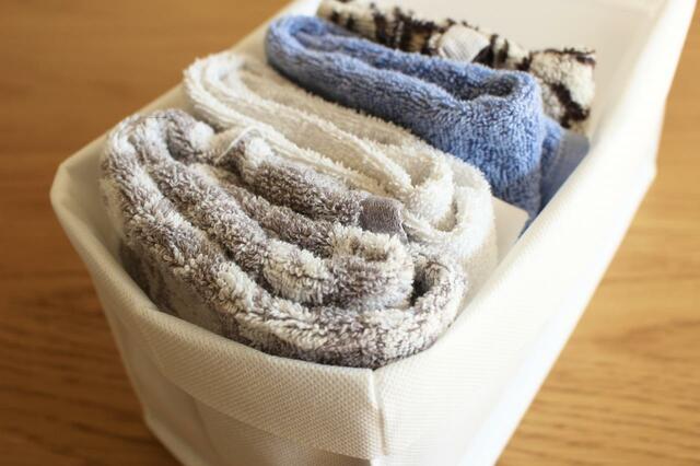 【キャンドゥ】不織布仕切りケース／100円