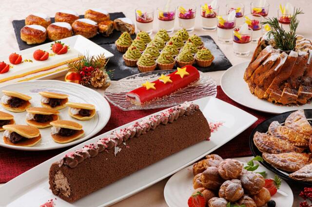 「デザート各種」＜期間：2025年12月26日～2026年1月22日＞【USJオフィシャルホテルで新春を祝う「ニューイヤーブッフェ」開催！2026年1月1日限定で「マグロ解体ショー」が登場！】