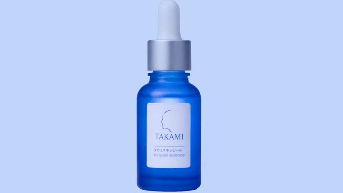 角質ケア”ならやっぱりこの青い瓶。「タカミスキンピール」をセールで