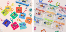 【かえってきた!たまごっちのプチプチおみせっち×CAPCOM CAFE オリジナルグッズ】カラーアクリルキーホルダー (全9種・各税込880円)/クリアメッシュポーチ (全9種・各税込1,100円)