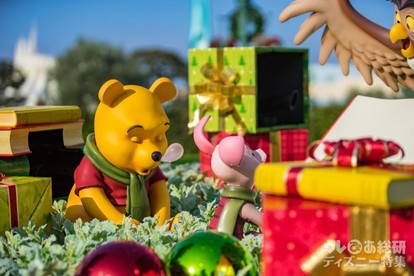 可愛すぎると話題! プーさんが寝ちゃってるTDLクリスマス新フォト