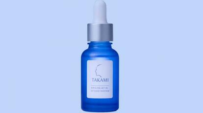 角質ケア”ならやっぱりこの青い瓶。「タカミスキンピール」を