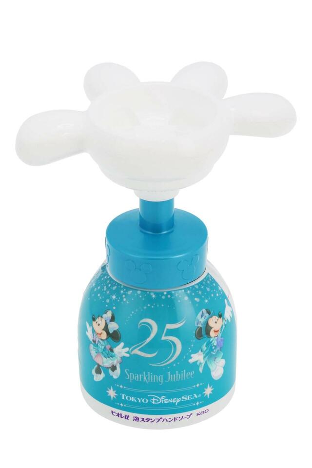 ハンドソープ 2,200円｜「東京ディズニーシー25周年“スパークリング・ジュビリー”」スペシャルグッズ｜販売店舗：東京ディズニーシー「エンポーリオ」｜発売日：2026年4月8日（水）