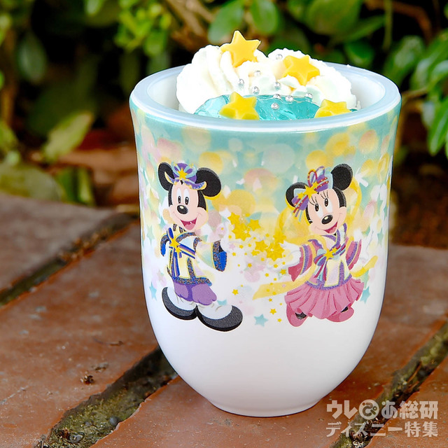 パイナップル＆ホワイトチョコレートムース、スーベニアカップ付き｜2017年「ディズニー七夕デイズ」スペシャルメニュー