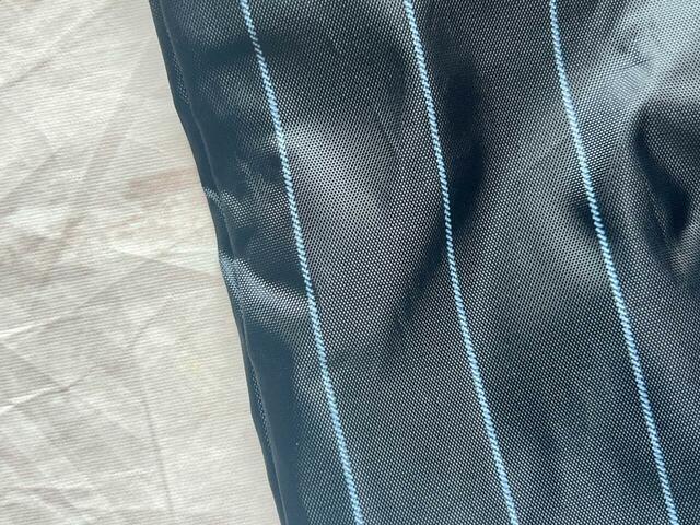 素材はしっかりしたポリエステル