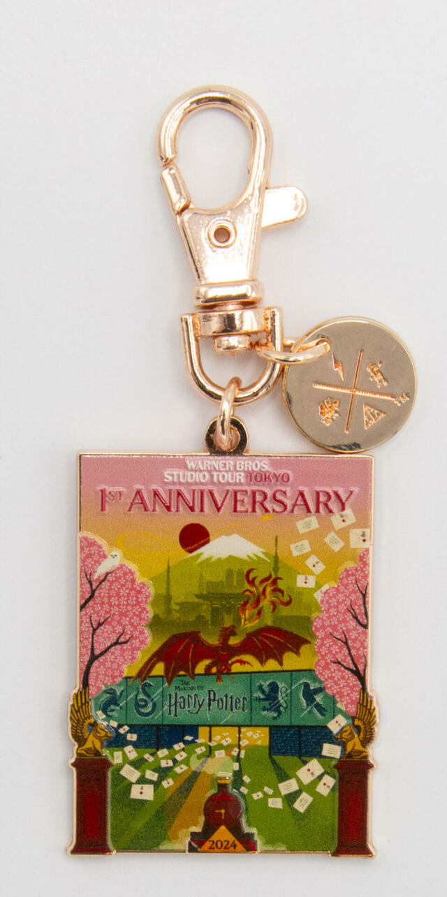 キーチェーン 1,000円｜ミナリマ 1周年アニバーサリー 限定アート｜ワーナー ブラザース スタジオツアー東京 – メイキング・オブ・ハリー・ポッター